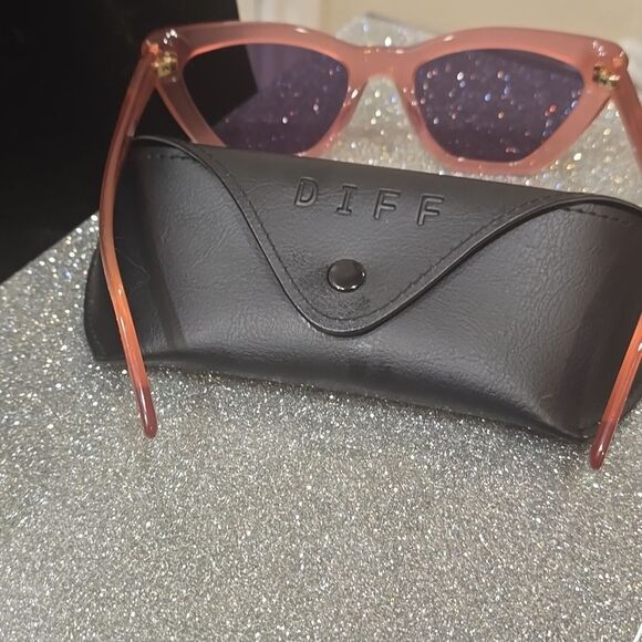 Diff Eyewear Camila 55MM Gradent Rectangular Sunglasses- Dusty Pink - Picture 9 of 9